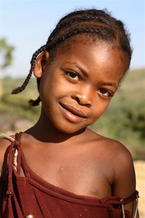Faces Of Ethiopia Ethiopia A Babe Girl In Jinka Lower Flickr