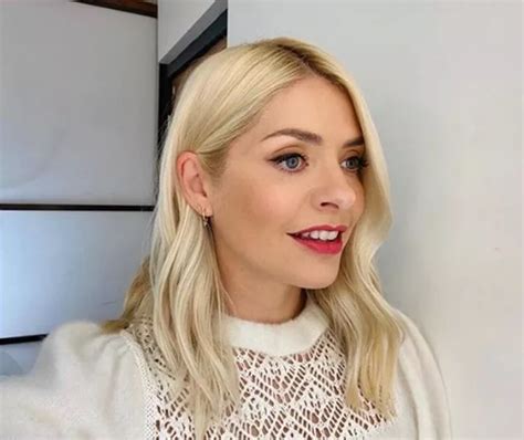 The Beauty Product Holly Willoughby Always Uses For Smooth And Glowing Skin Rsvp Live