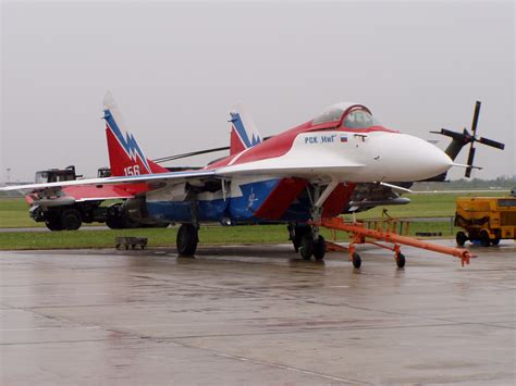 It has a thrust to weight ratio of 1.14. Mikoyan MiG-35