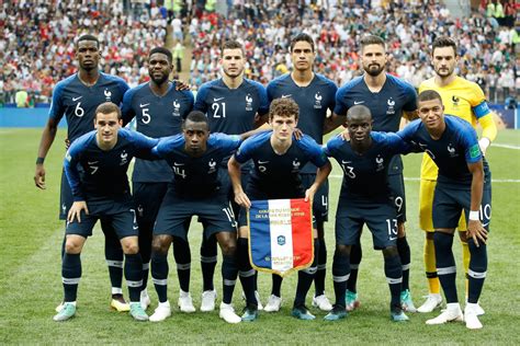The 11v11 match database includes all matches played by portugal and (almost) all internationals ever played by all nations. Clap de fin pour la chaussure de football Nike Magista