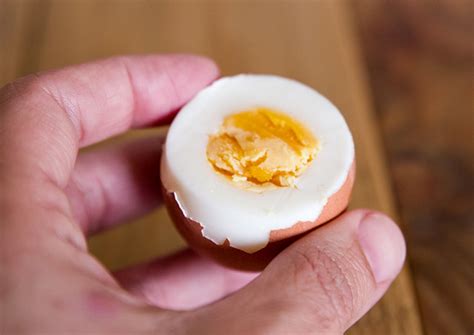 ¿cómo Y Cuánto Hay Que Cocer Un Huevo Trucos Para Conseguir El Huevo
