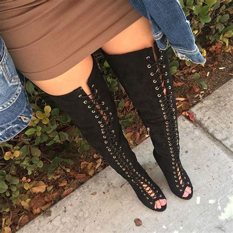 Instagram Post By Gia Monae Oct 19 2016 At 507am Utc Knee Boots