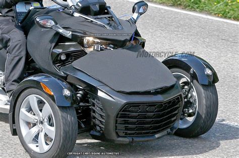 Every stretch of pavement is an invitation. 2015 Can-Am Spyder Roadster Spied!