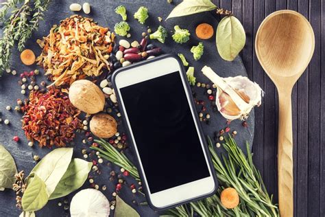 10 Food Apps Every Foodie Must Download To Their Phone Now