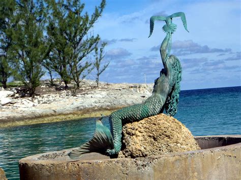 The Mermaid Statue On Coco Cay In The Bahamas Mermaids Of Earth