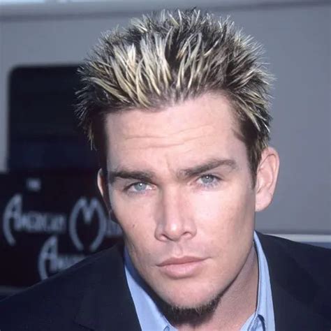 23 Popular 90s Hairstyles For Men