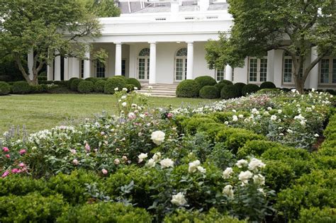 Photos An Up Close Look At The Newly Renovated White House Rose Garden