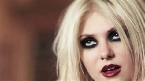 Taylor Momsen Miss Nothing Video Makeup