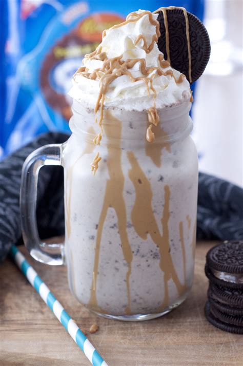 Substitute soy milk if you would rather not use dairy products in your yogurt milkshake. Peanut Butter Cup Oreo Milkshake | Wishes and Dishes