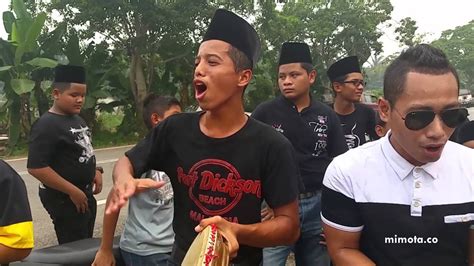 Proposé par :gdg miage gi cocody. Can Mali Can by Kumpulan Kompang Parit Raja - YouTube