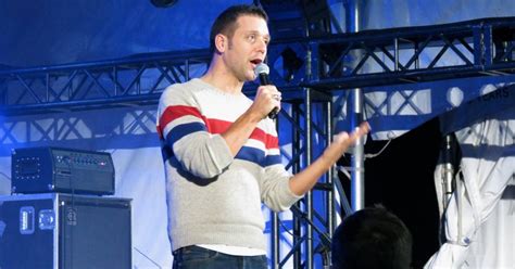 Cbcs George Stroumboulopoulos Headed To Cnn For Tv Series Georgia
