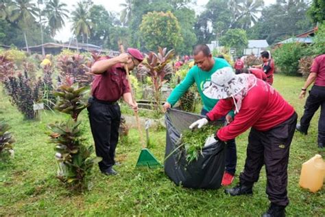 Gotong Royong Perdana Jabatan Amal