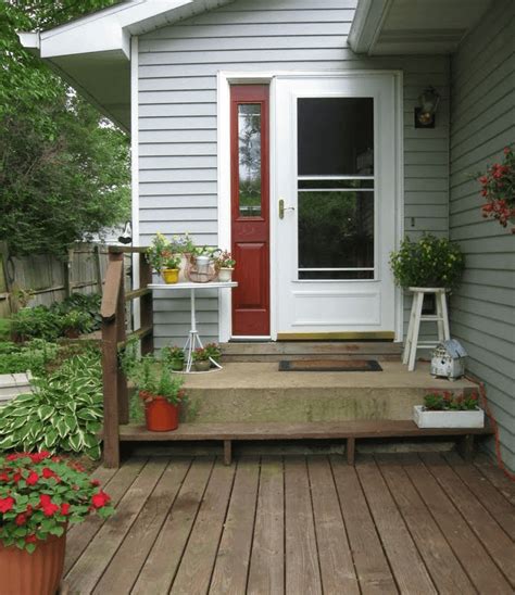 Free front porch remodeling ideas with free diy building plans, porch design software online, & photo gallery of best front porch decorating layouts. Amazing Small House Front Porch Design Ideas for All House ...