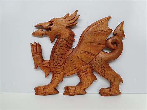 Small Welsh Dragon Plaque Beddgelert Woodcraft