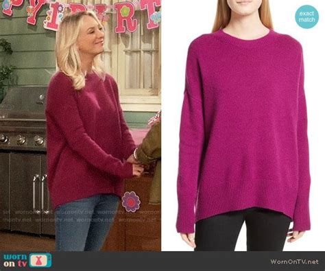 Wornontv Pennys Pink Sweater On The Big Bang Theory Kaley Cuoco