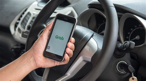 There are 2 major things i think grab customer service needs to grab does no need to solve the problem in the 1st email itself, but the customer service personal should be quick to acknowledge the email. Grab launches GrabChat messaging service across SEA