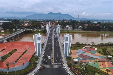 Kejutan Wisata Di Kabupaten Kediri Tiga Kawasan Andalan Dekat Bandara