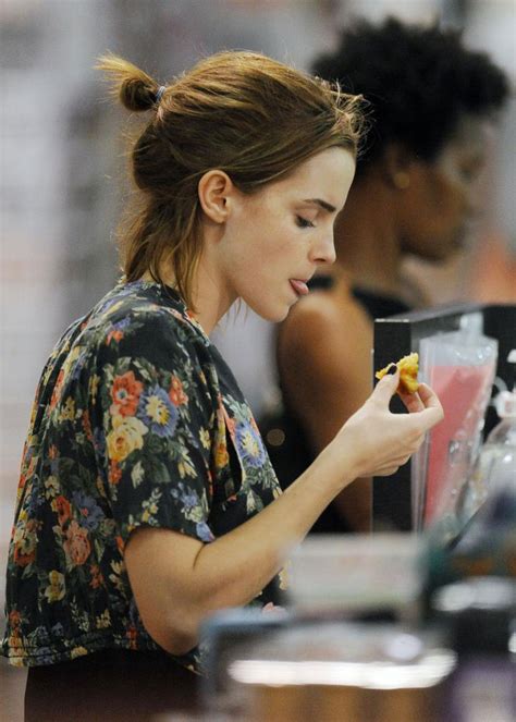 Emma Watson Out And About In New York Hawtcelebs