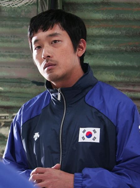 Check spelling or type a new query. 하정우 흥행 대표작, '추격자'서 '국가대표'로 교체 ...
