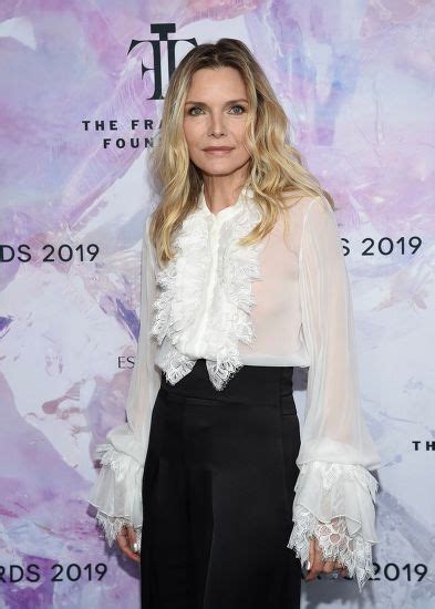Michelle Pfeiffer Attends Fragrance Foundation Awards Editorial Stock