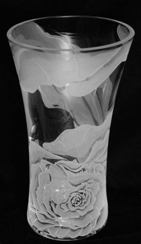 rose design on vintage glass vase commissioned piece sold カットグラス エミールガレ