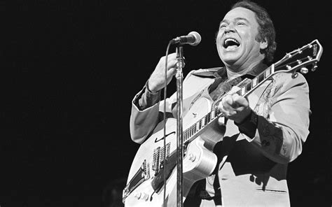 Remembering Roy Clark Guitarist Comedian And Hee Haw Host Dies At 85