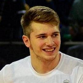 Luka doncic is a slovenian professional basketball player who rose to stardom in no time and plays in nba from dallas mavericks. Who is Luka Doncic Dating Now - Girlfriends & Biography (2020)