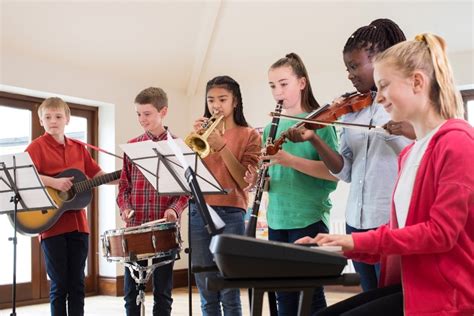 A Guide To Choosing A School Band Instrument With Your Child