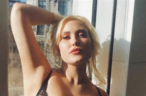 David Hasselhoff Daughter Hayley Wows In Sexy Lingerie On Instagram