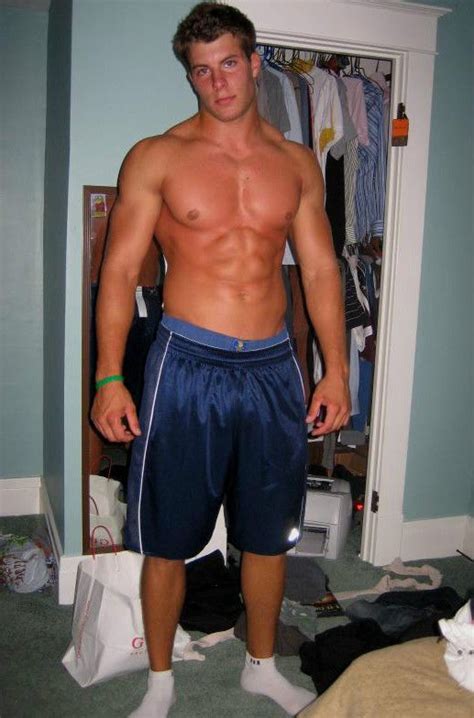 Shirtless Male Super Cute Dude Beefcake Muscle Gym Jock Hot Guy Photo