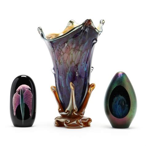 Three Contemporary Art Glass Objects Lot 203 Upcoming Winter Gallery Auction Saturday Jan