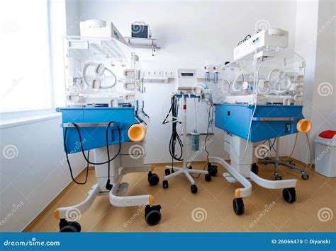 Medical Diagnostic Equipment Room Stock Photo Image Of Radar