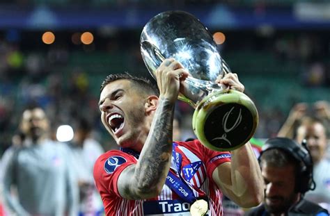 Theo bernard françois hernandez (french pronunciation: Rekordtransfer des FC Bayern München: Wer ist eigentlich ...