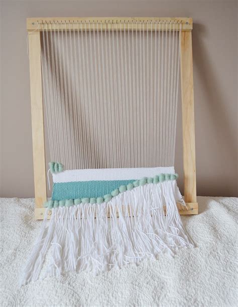 Make Your Own Loom Diy Weaving Loom Weaving Tapestry Weaving