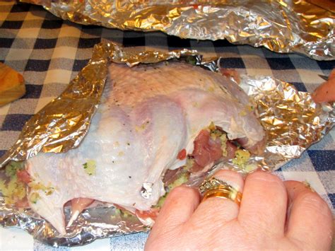 A boned, stuffed and rolled turkey joint is easiest to carve. Cooking Boned And Rolled Turkey Legs - How To Make A ...