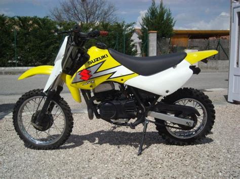 It was an identical bike to the kawasaki kdx50 as part of suzuki and kawasaki's model sharing agreement. Suzuki JR 50: pics, specs and list of seriess by year ...