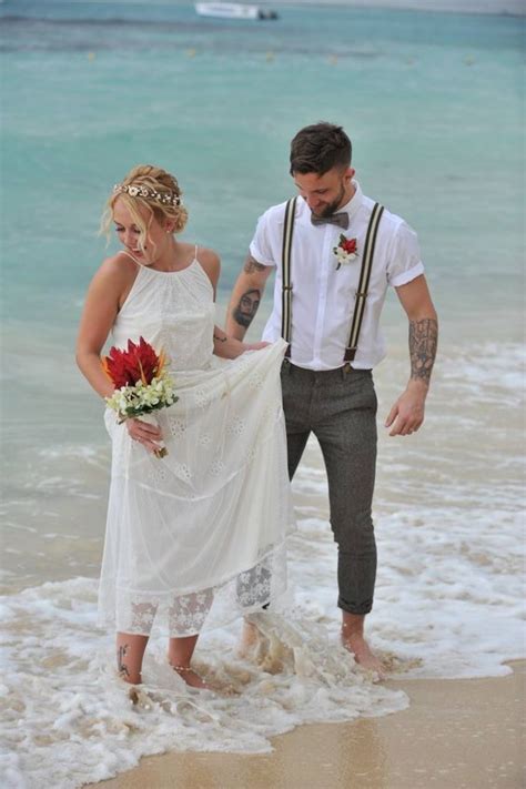 The most common beach wedding outfits for men include slacks or chinos, a button down shirt, and a suit jacket or blazer for a formal ceremony. Beach Wedding Groom Attire Ideas / http://www.himisspuff ...