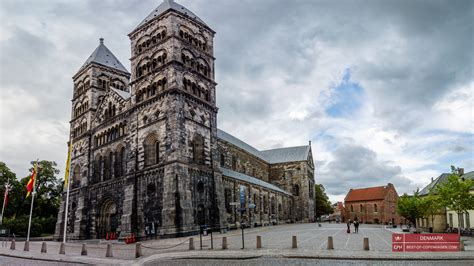Svezia Cattedrale Di Lund E La Sua Piazza