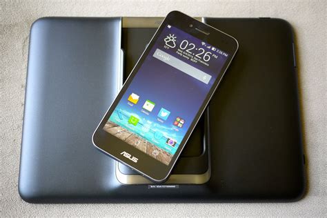 Asus Padfone X A Smartphone Tablet Hybrid Better In Concept Than