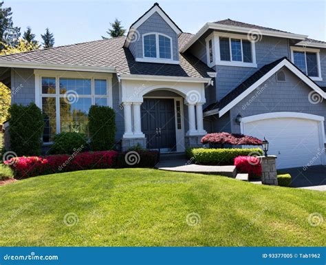 Well Maintain Front Lawn Of Clean Home During Spring Season Stock Image