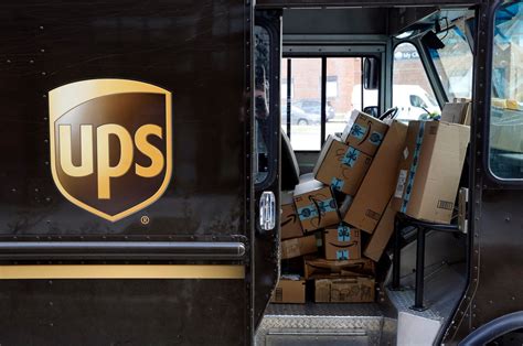 Ups Closes Springfield Drop Boxes For Security Issues Wics