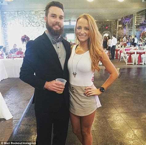 Teen Moms Maci Bookout Attends Co Star Catelynns Wedding Daily Mail