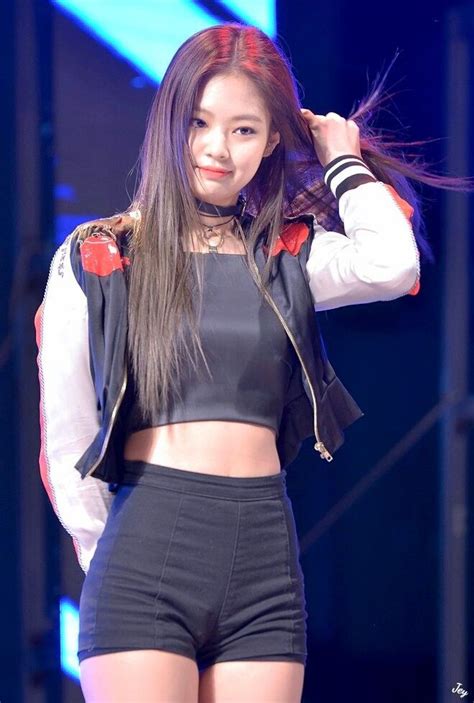 Blackpink S Jennie Drops Jaws With This Sexy Stage Outfit The Best Porn Website