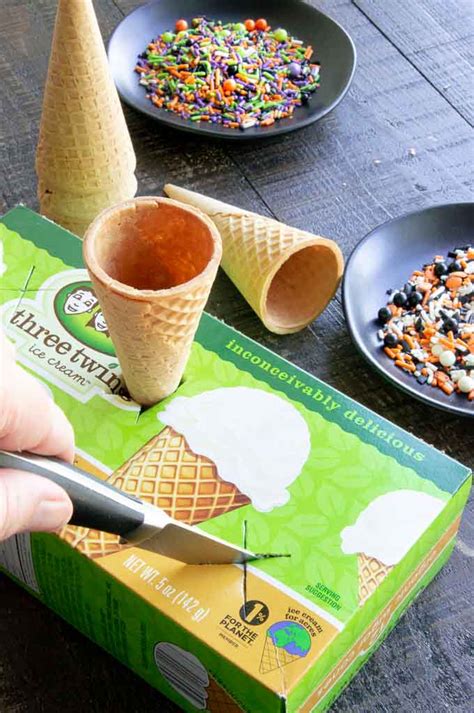 Dipped Ice Cream Cones West Via Midwest