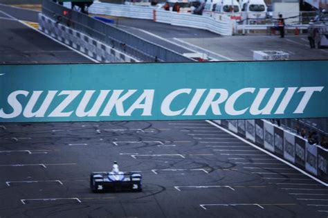 Последние твиты от ケイン・ヤリスギ「♂」 (@kein_yarisugi). #takumasato #satotakuma #indy #はやすぎる #速すぎてブレる #ぶれてる ...