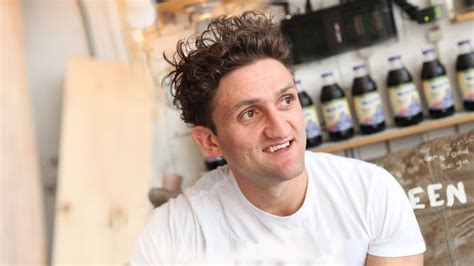 Pourquoi On Laime Casey Neistat Le Youtubeur Aux Portes De Cnn