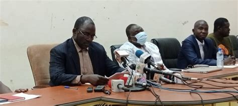 Burkina Faso Les Syndicats Signalent Leur Retour