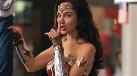 Gal Gadot Expected To Go Nude For New Wonder Woman Onlyfans Leaked My XXX Hot Girl