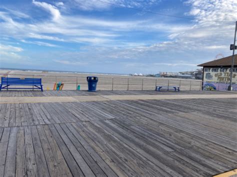 41xx Pacific Ave Unit 2 F Wildwood Nj 08260 Room For Rent In