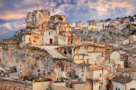 Az ősi Matera a barlanglakások városa Blog Invia hu